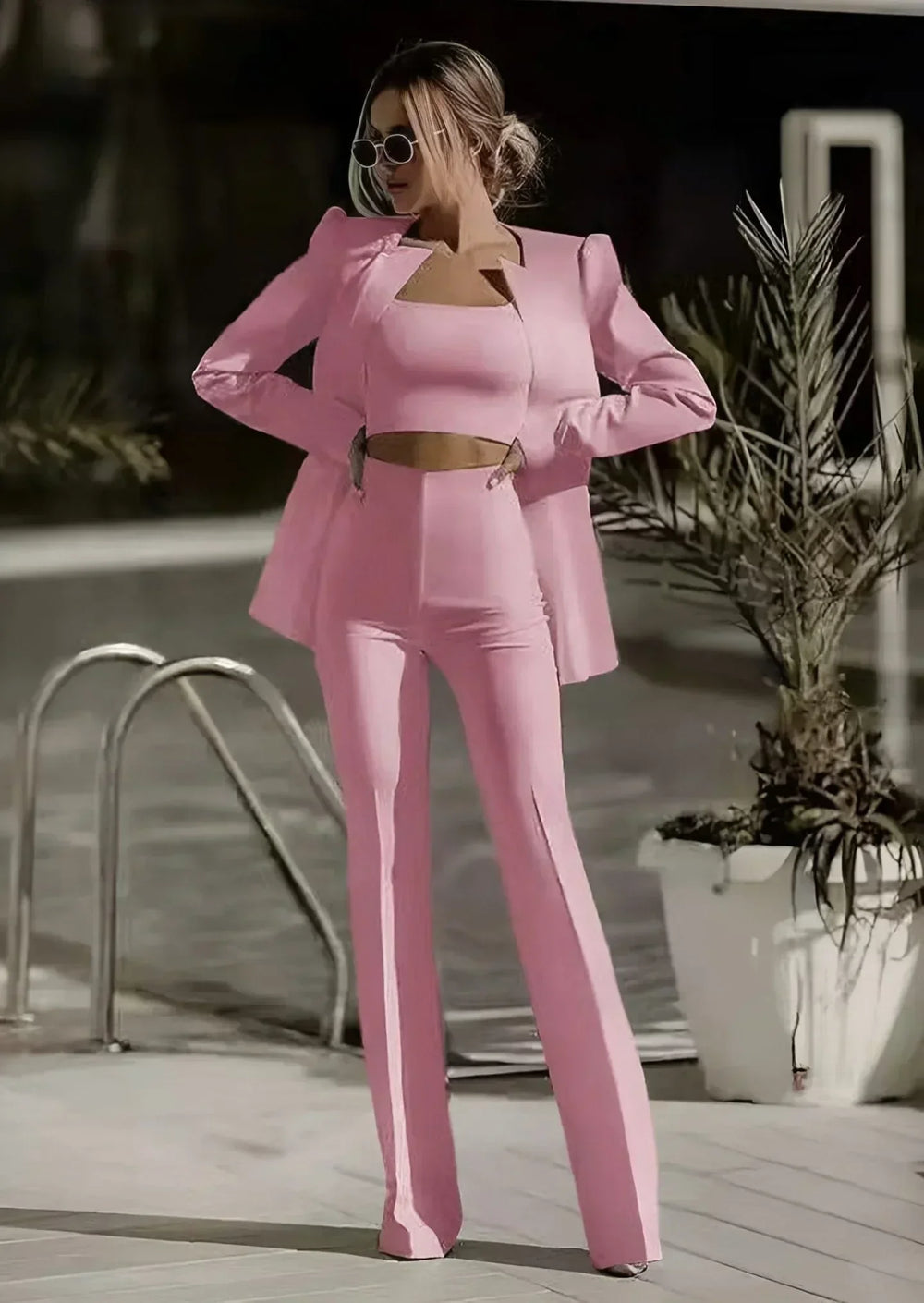 Karen – 3-częściowy zestaw z żakietem, topem i spodniami