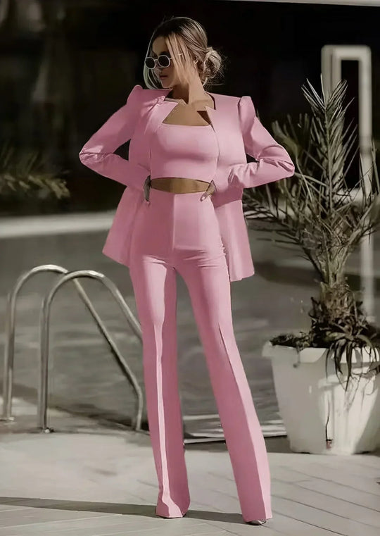 Karen – 3-częściowy zestaw z żakietem, topem i spodniami