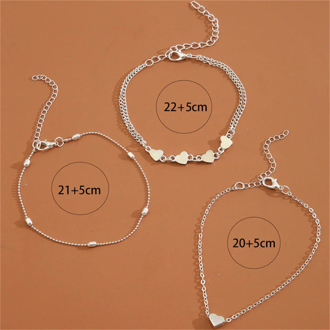 Bransoletka na kostkę z sercowym detalem ze stopu cynku – Damska