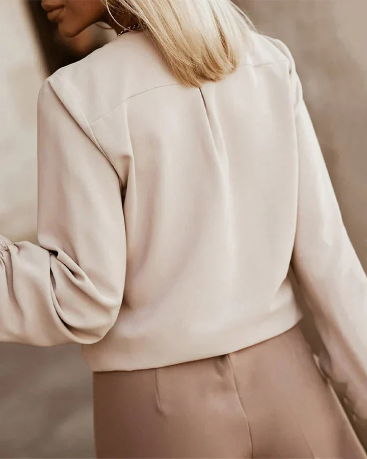 Marla | Elegancka Bluzka Damska o Wytwornym Kroju