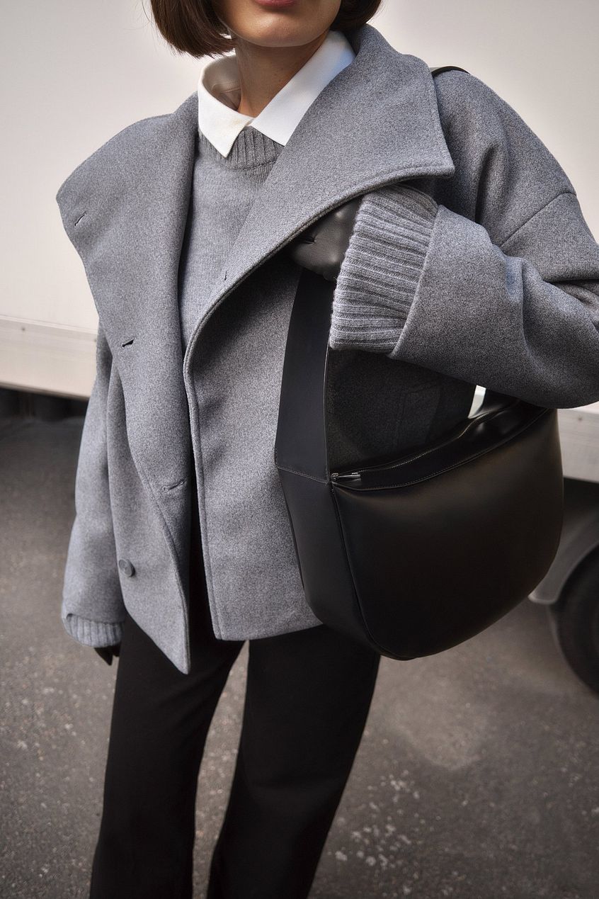 Elise – Luksusowa Krótka Kurtka na Podwójne Zapięcie